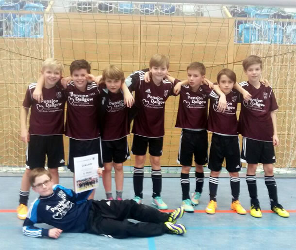 Starke Leistung unserer E1 bei einem hochklassigen Hallenturnier